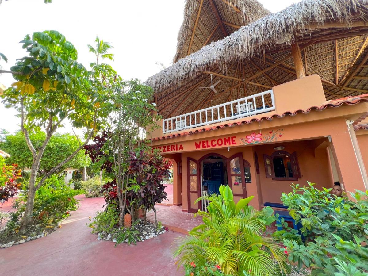 Vacation Studios With Rooftop Pool, Beach Club, Spa, Restaurants - Ducassi Collection - Playa Los Corales Пунта-Кана Экстерьер фото